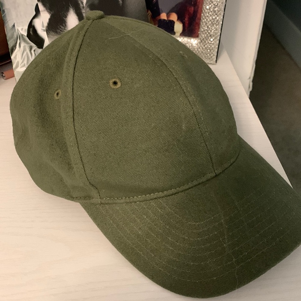 Women’s Mier Army Green Ball Cap